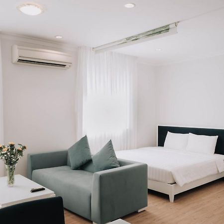 Song Hung 1 Luxury Hotel & Apartments Хошимин Экстерьер фото